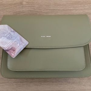 Pixie Mood Zoe Crossbody in Sage